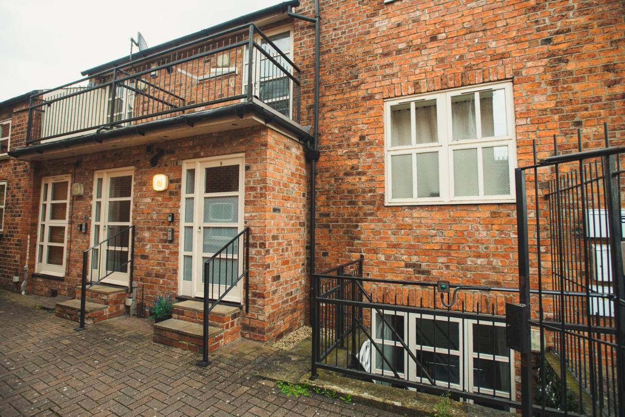 Pass The Keys 2 Bed Flat In Old School House Apartment Lincoln Luaran gambar