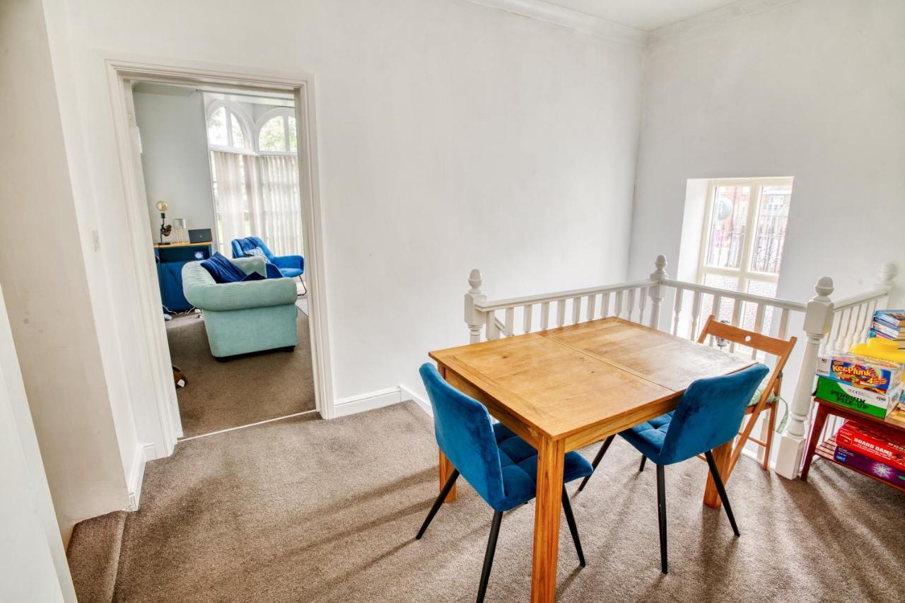 Pass The Keys 2 Bed Flat In Old School House Apartment Lincoln Luaran gambar
